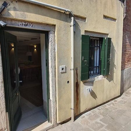 Dimore Del Borgo Antico - Corte Da Lezze Velence Kültér fotó