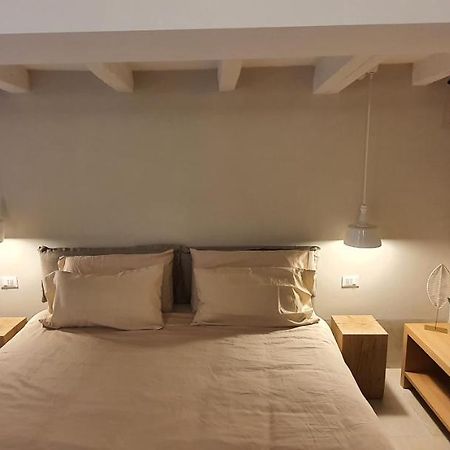 Dimore Del Borgo Antico - Corte Da Lezze Velence Kültér fotó